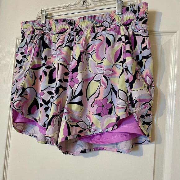 Avia Multicolor Athletic Running Short Size XXL Built In Dry Fit Liner Floral - Picture 2 of 6